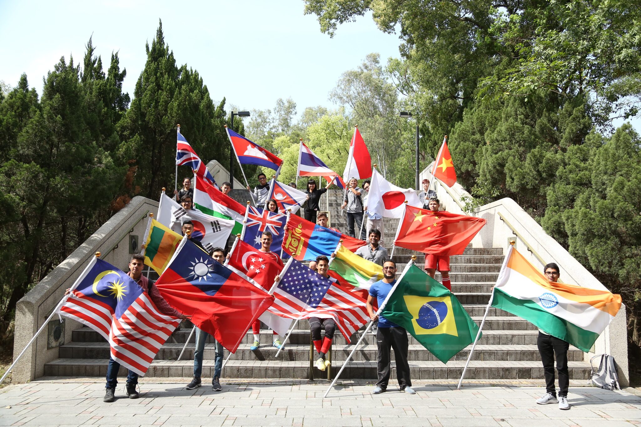 NHU_internationalization-2048x1365